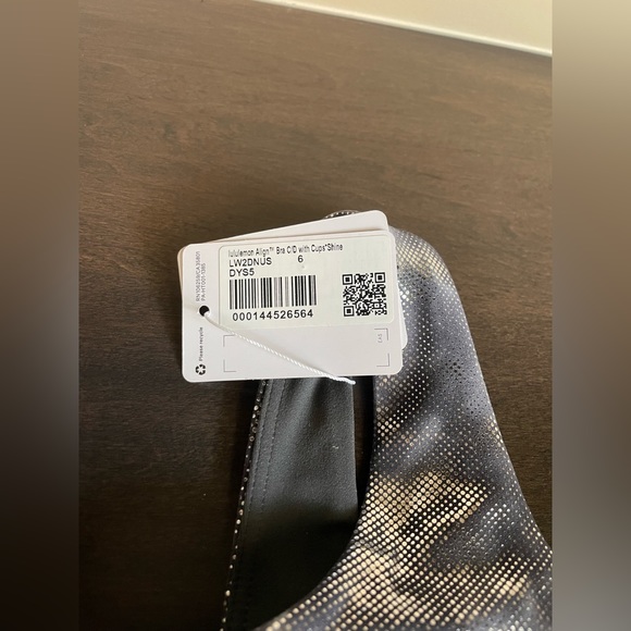 Lululemon Align Sports Bra - C/D cup Size 6 - Picture 5 of 5